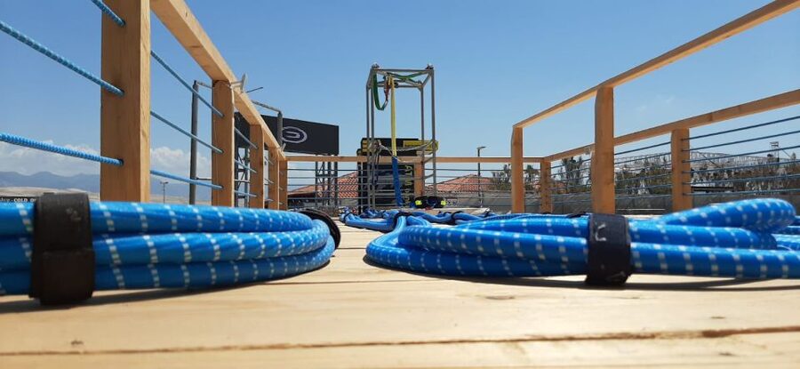 Novalja: Zrce Beach Bungee Jumping Experience - The crew and the feeling of control