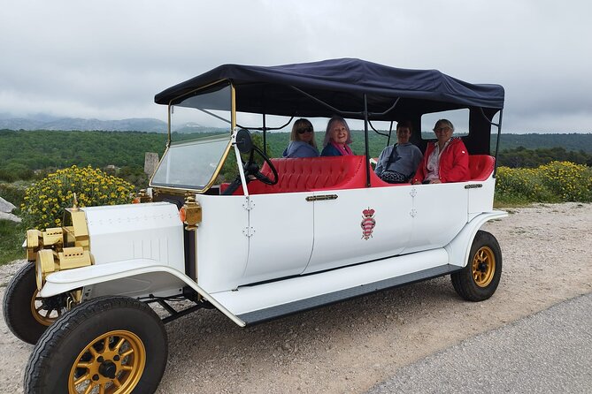 OLD CAR DUBROVNIK private sightseeing tour - Why this old-car ride works so well in Dubrovnik
