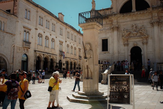 Old Town Secrets Walking Tour - Finish at the Cathedral with relics, symbols, and Richard the Lionheart