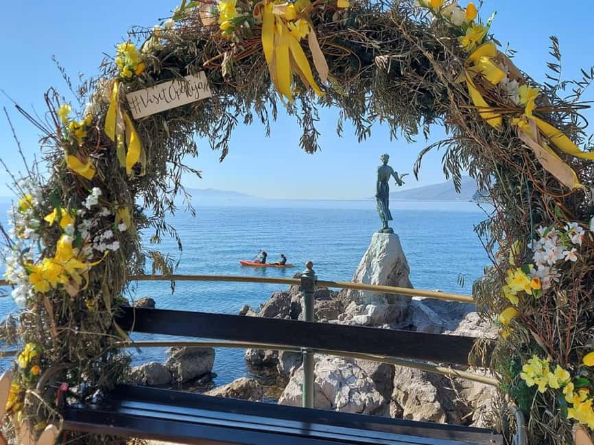 Opatija: Explore kayak adventure - Families, couples, and first-time kayakers