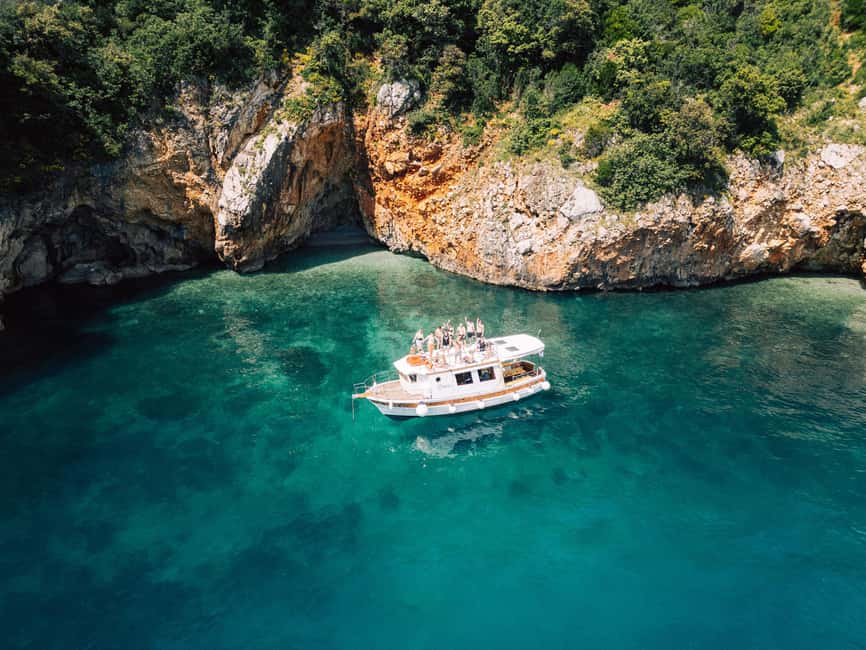 Opatija: Private Cres Island Boat Tour - Choosing between lunch and another swimming stop