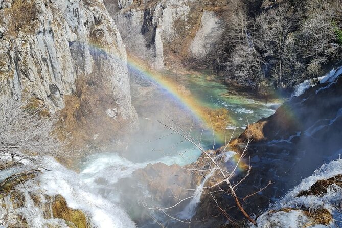 Plitvice and Rastoke day trip from Zagreb w/ticket (guar. dep.) - The included boat and train rides