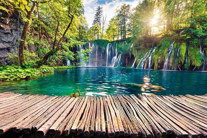 Plitvice and Rastoke day trip from Zagreb w/ticket (guar. dep.) - Seasonal planning: summer crowds and winter limits