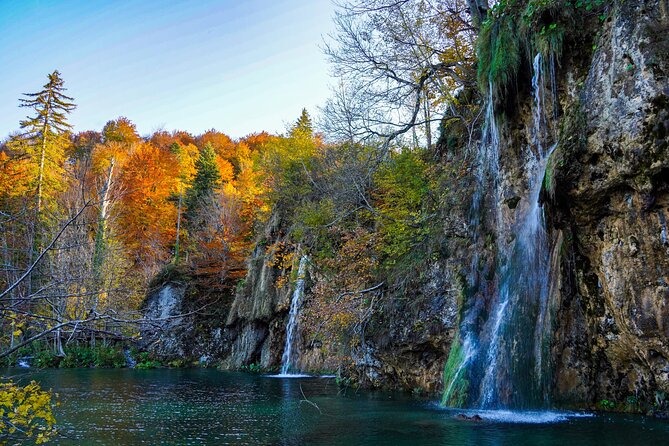Plitvice Lakes 3,5h tour with panoramic boat ride - Private guiding with Denis, Mario, Nikola, or Andrej
