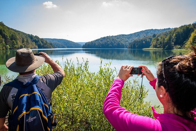 Plitvice Lakes Guided Tour from Zagreb - Lunch comes after the park, not before