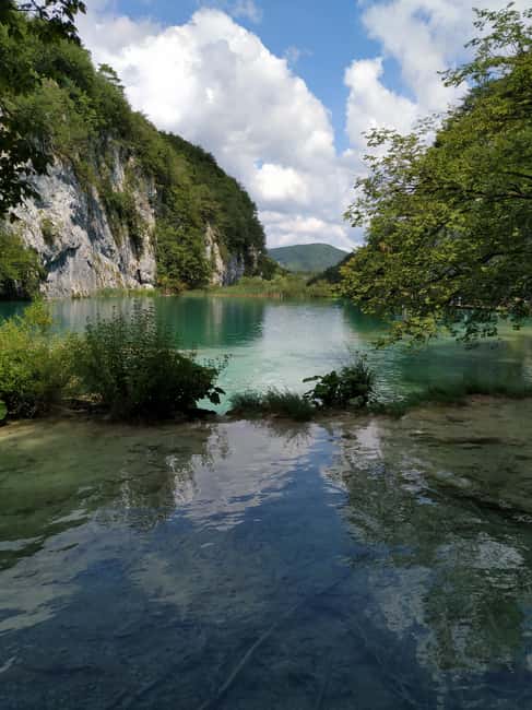 Plitvice Lakes: Guided Walking Tour with Boat Ride - Key points at a glance