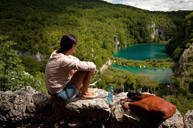 Plitvice Lakes Private Guided Walking Tour - Crowds, timing, and the skip-the-line promise