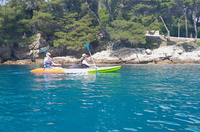 'Pomalo' Guided Sea Kayaking Tour in Cavtat - Dry bags, phone storage, and what to bring