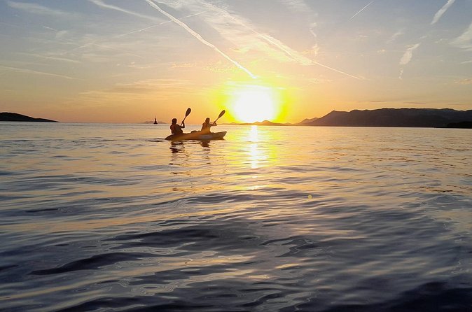 'Pomalo' Sunset Guided Kayak Tour in Cavtat - Sunset views and the best photo moment