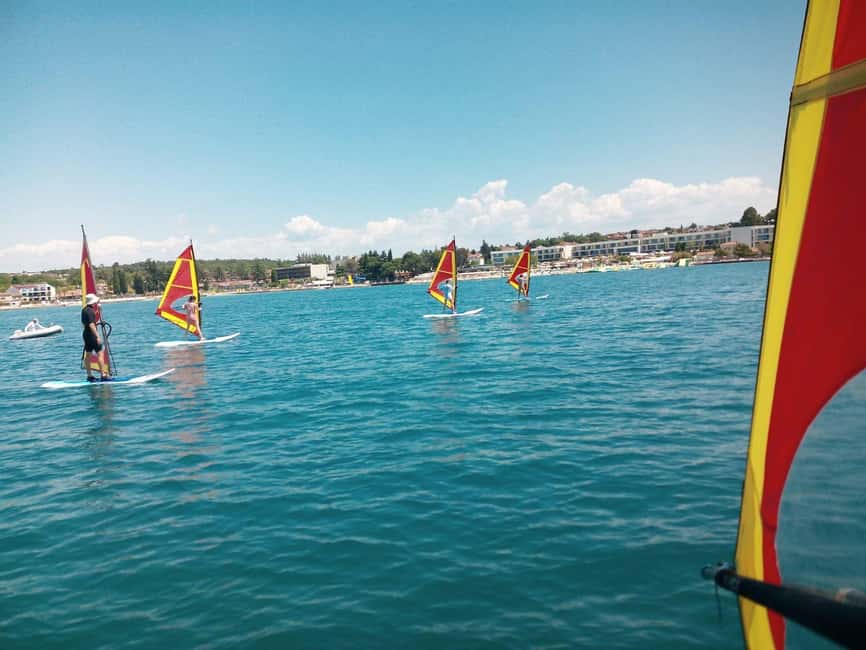 Poreč: 2-hour windsurfing lesson - Sailing the Beam Reach