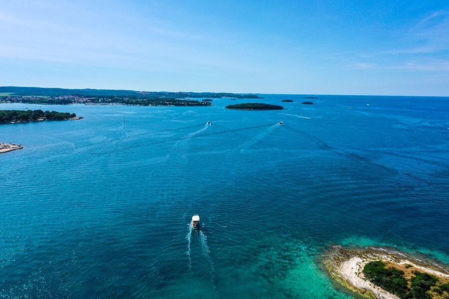 Poreč: Panoramic Morning Cruise Among 20 Islands with Drinks - My call: book it for the view, not the dolphin promise