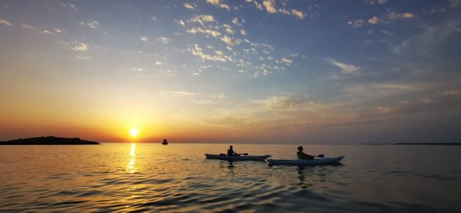 Poreč: Sea Kayaking Sunset Tour - Why Poreč looks better from a kayak