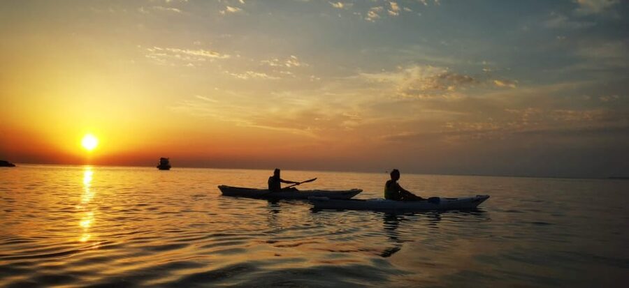 Poreč: Sea Kayaking Sunset Tour - The sunset paddle back to Poreč