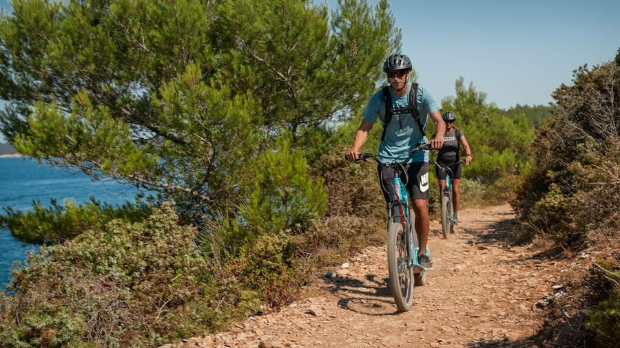 Premantura: Cape Kamenjak Off-Road E-Scooter Tour - Who should book this Cape Kamenjak tour?