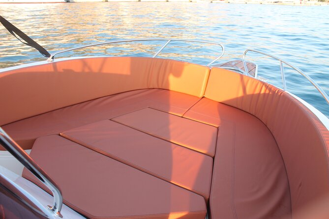 Private 4h Boat Tour Elaphite Islands with Barracuda 545 - Is $384.47 good value for five people?