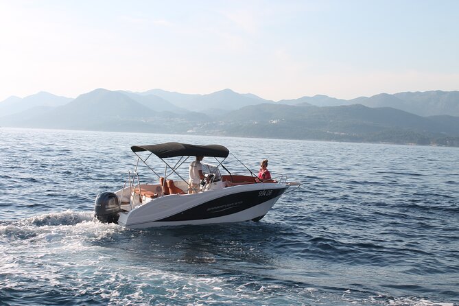 Private 4h Boat Tour Elaphite Islands with Barracuda 545 - Booking timing, weather, and cancellation
