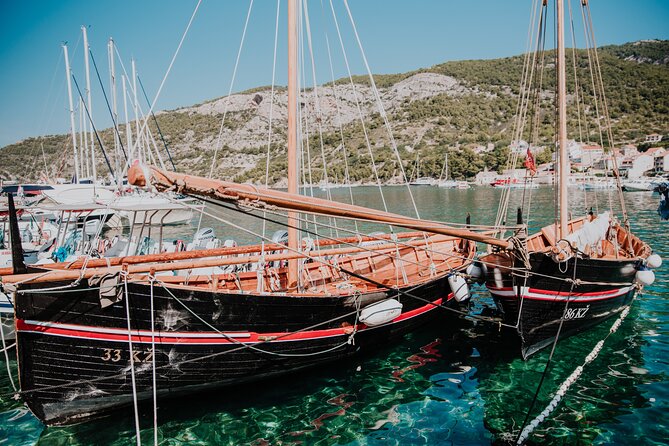 Private Blue cave, Mamma Mia and Hvar, 5 islands tour from Split - Srebrena, the Mamma Mia photo pass