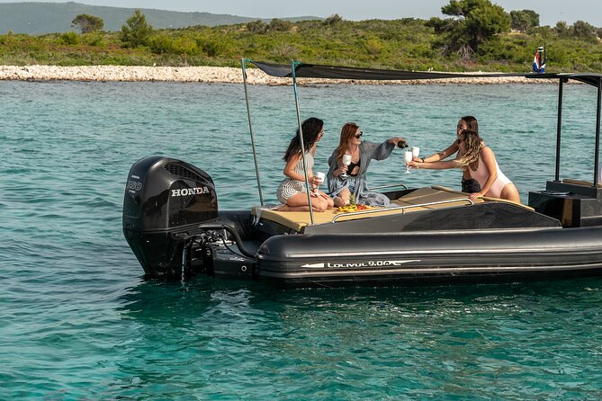 Private Blue Lagoon & 3 Islands Trip - The skippers shape the feel of the trip