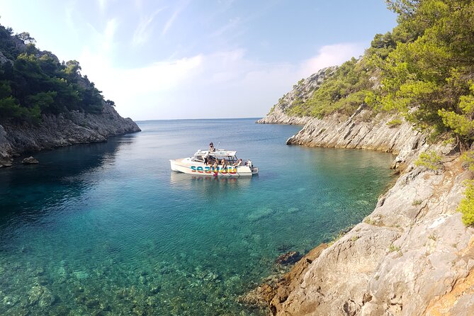 Private Blue Lagoon and Hidden Bays tour from Split & Brac for 12 - A relaxed route through Solta and the Blue Lagoon