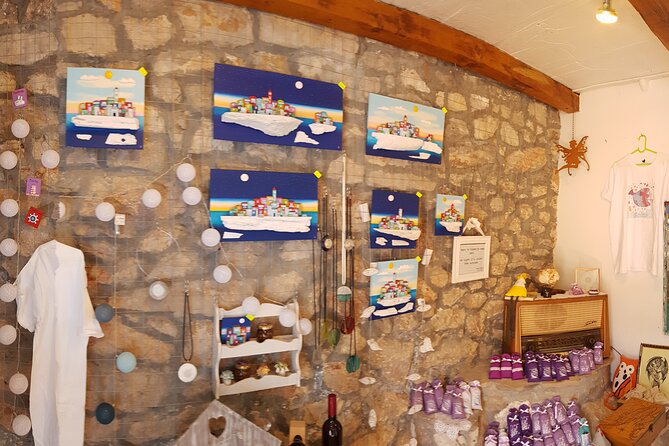Private Blue Lagoon and Hidden Bays tour from Split & Brac for 12 - What the private boat format means for your group