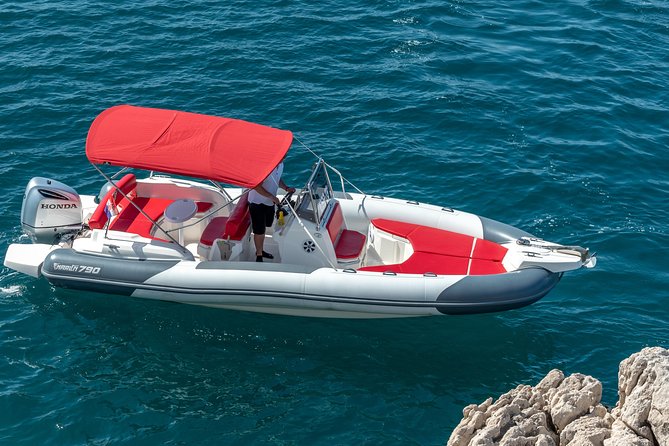 Private Blue Lagoon and island Solta speedboat tour - FULL DAY - What the private format is really worth