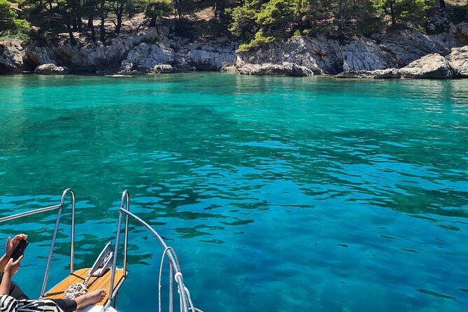 Private boat tour - caves, snorkeling, bays and beaches - Snorkeling is simple, casual, and dependent on conditions