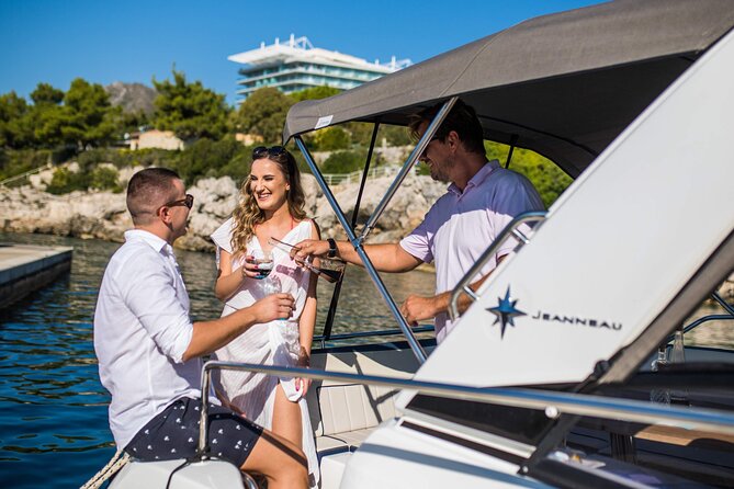 Private boat tour - caves, snorkeling, bays and beaches - Mario and Kristijan add a human touch