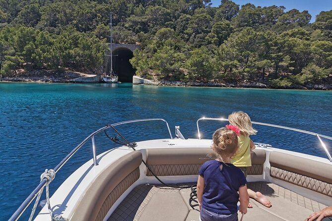 Private boat Tour - Dubrovnik Old Town and Elaphite islands - A full day on the water from Lapad