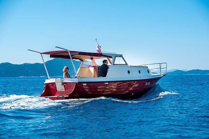 Private boat tour- explore the islands, find hidden caves and try snorkelling - Pickup across Dubrovnik and the ride to the marina