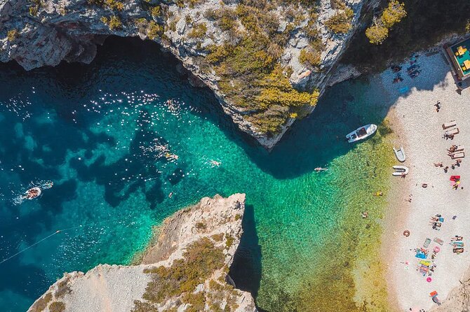 Private Boat Tour from Hvar - Blue and Green cave, Vis, and the Pakleni islands - Blue and Green caves: budget for the extras