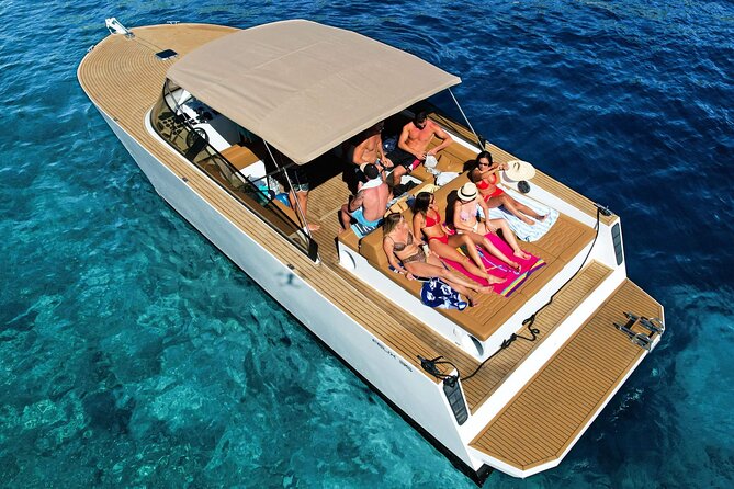 Private Boat Tour from Hvar - Blue and Green cave, Vis, and the Pakleni islands - What the $907.38 price really means