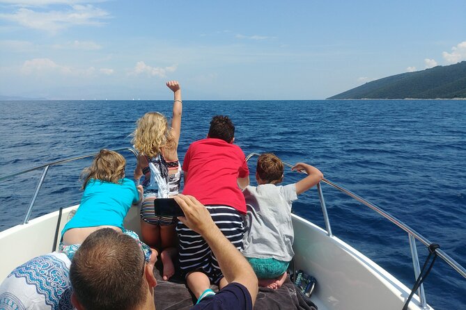 Private Boat tour to the Blue Lagoon & Solta - Swim, Snorkel, Tan and Relax! - Blue Lagoon and Krknjasi Bay: 90 minutes in clear water