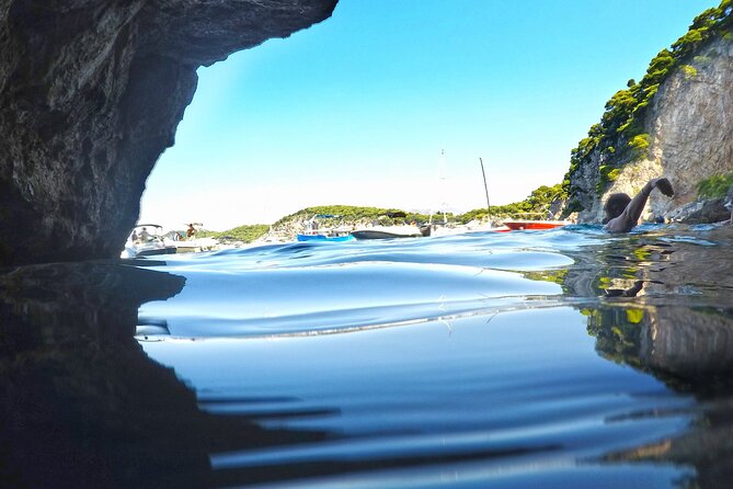 Private Boat Tours Dubrovnik Elaphiti islands & Blue cave - Lopud village: add a walk between swims