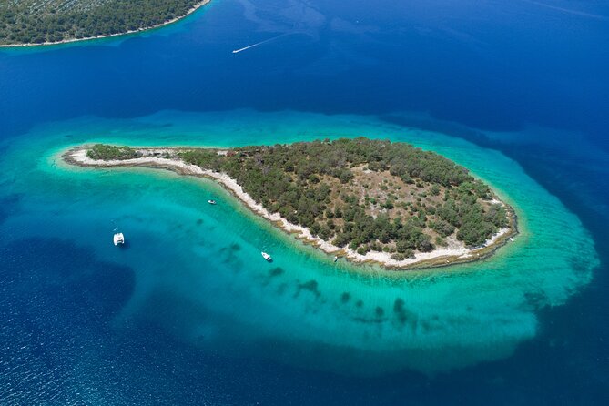 Private Boat Trip - Swim and Chill in Crystal Blue Šibenik - Key points at a glance