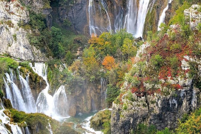 Private Customizable Tour of Croatia Via Minivan with a Guide - The panoramic Dubrovnik stop