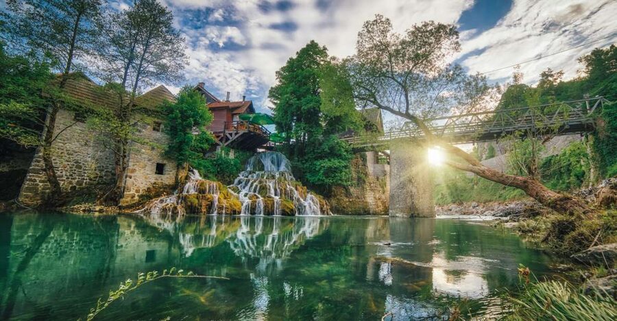 Private Day Trip Zagreb-Plitvice Lakes National Park - Two Hours Inside the Park