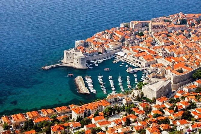 Private Departure Transfer:Dubrovnik, Orebić to Dubrovnik Airport - A calm final ride from Dubrovnik to the airport