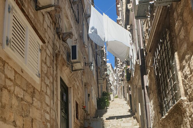 Private Fort Lovrijenac and Dubrovnik City Tour - Luža Square and the city’s public center