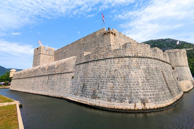 Private Full Day Peljesac Wine Tasting Tour from Dubrovnik - From Dubrovnik to the vineyards