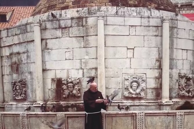 Private History Old Town and City Wall Tour in Dubrovnik - Why the private format matters