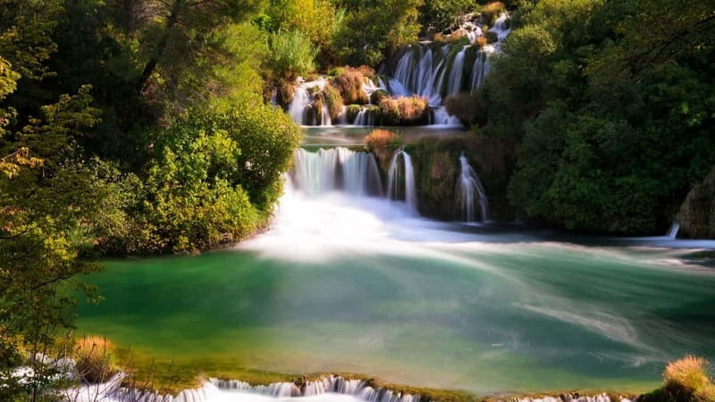 Private Krka National Park & Klis Fortress from Split - Walking the wooden paths around Skradinski Buk
