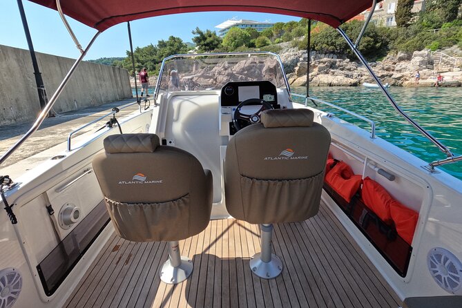 Private luxury speedboat tour-Islands, caves, beaches, snorkeling - Šunj Beach for an easy final swim