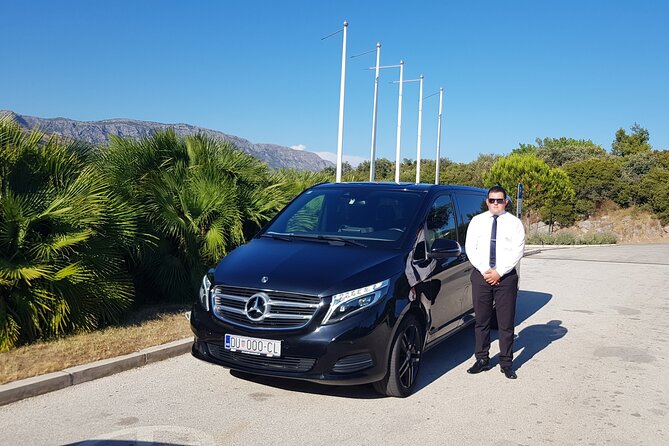 Private Point to Point transfer Dubrovnik - Split with stop in Ston - What the $560.88 price really buys