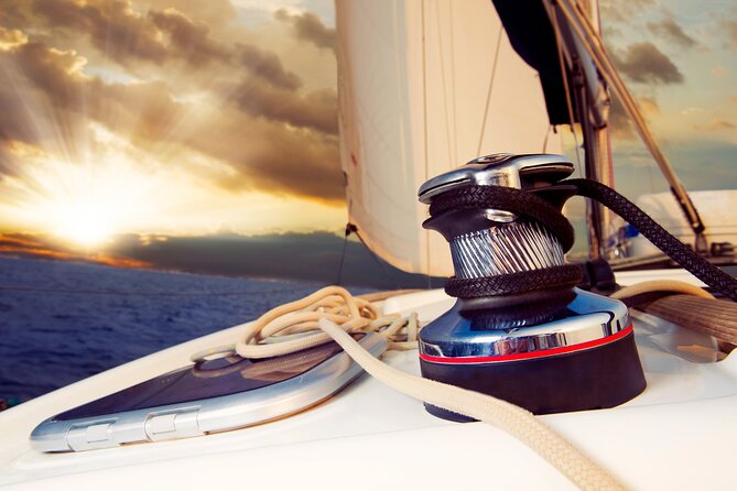 Private sailing tour at the Makarska Riviera - Weather, cancellation, and practical planning