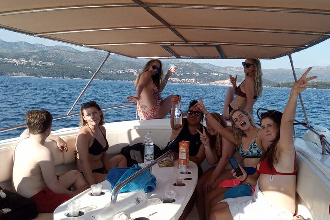 Private Speedboat Guided Tour: Explore the best of Dubrovnik Islands - Why a private boat makes sense around Dubrovnik