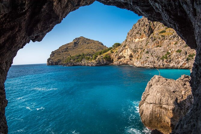 Private Speedboat Tour | Caves Beaches Islands and more - Kolocep, the best first stop for swimming and local context