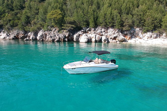 Private Speedboat Tour in Dubrovnik - Dubrovnik’s walls from the Adriatic