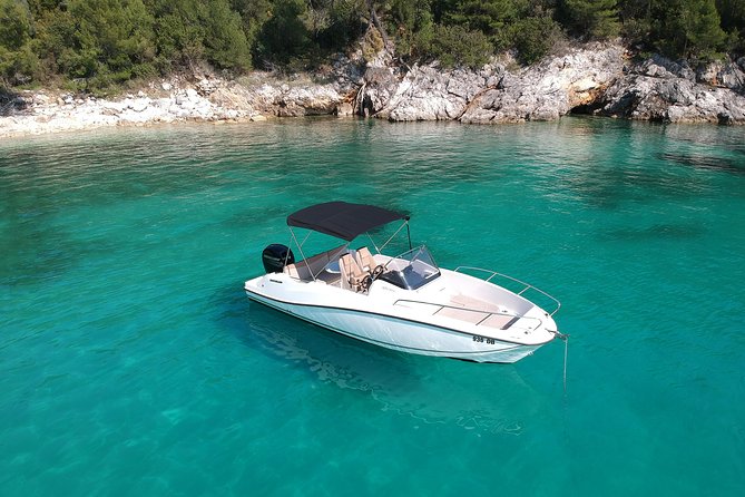 Private speedboat tour to the islands - Kolocep and the Blue Cave