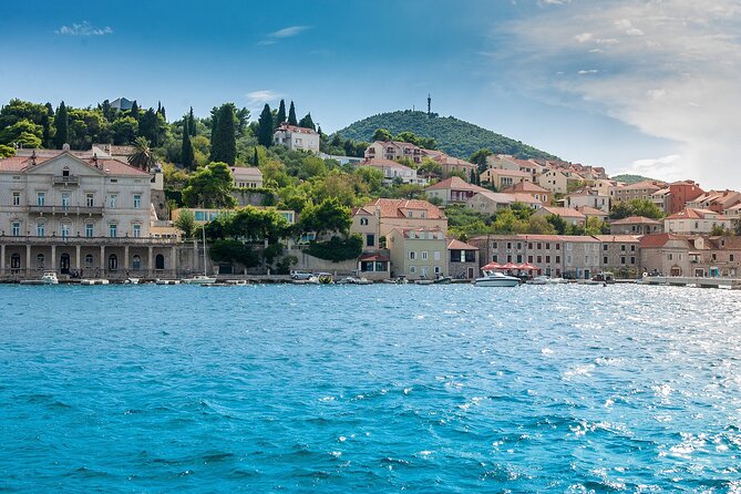 PRIVATE TOUR: Highlights & Hidden Gems of Dubrovnik With Locals - The extra stops depend on your guide