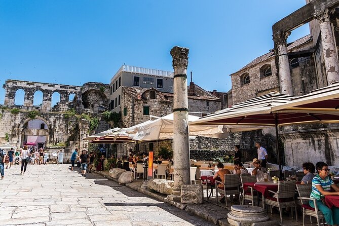 Private Tour: Mostar Day Trip from Dubrovnik - Pocitelj, a stone village with a pause in the day